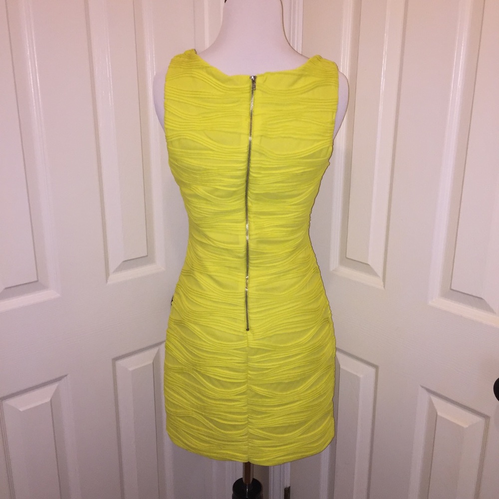 🎉HP🎉 FOREVER 21 Bodycon Neon Dress - Picture 3 of 8
